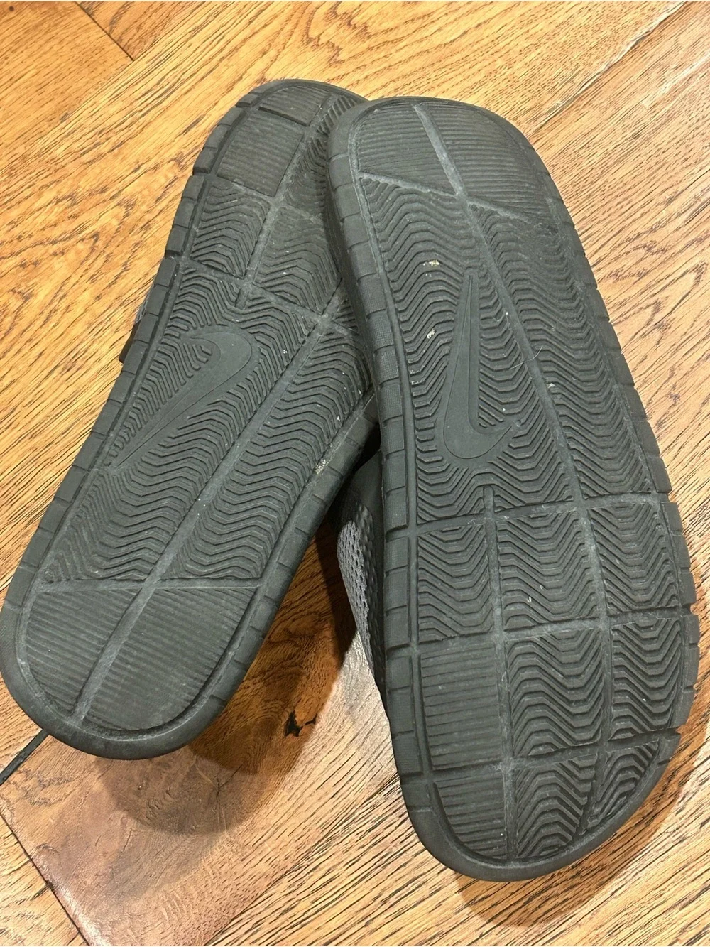 Nike Benassi Solarsoft Slides Black Men’s Size 10 431884-001